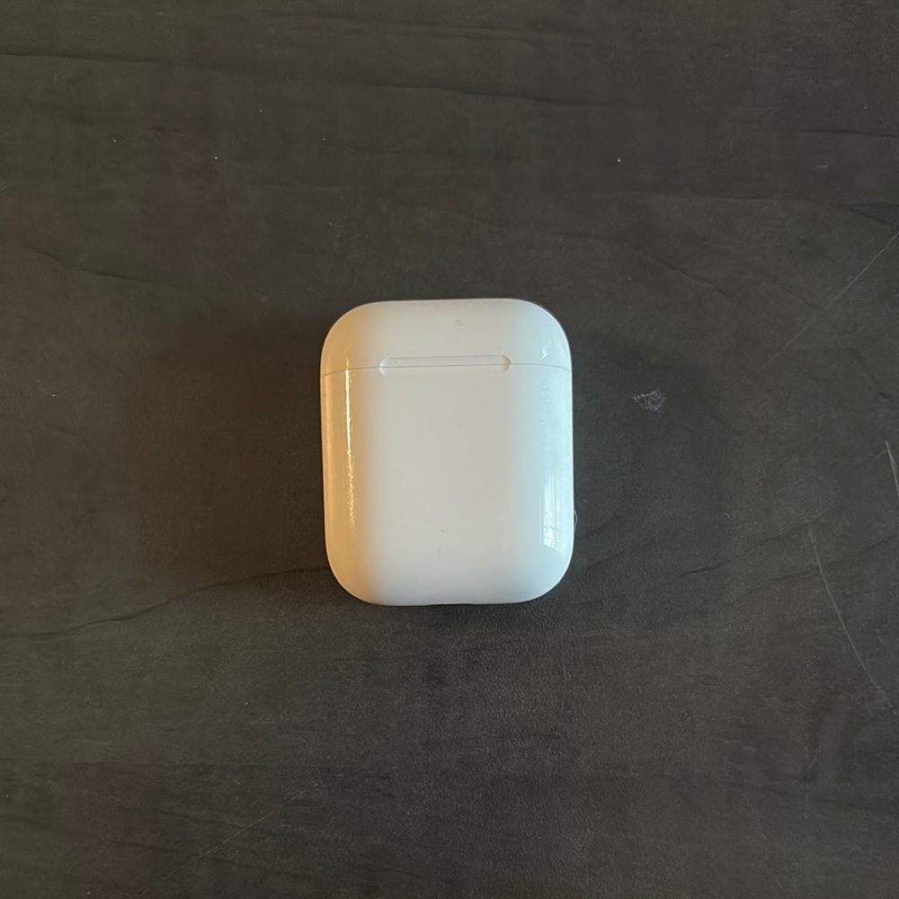Apple AirPods (2nd gen)